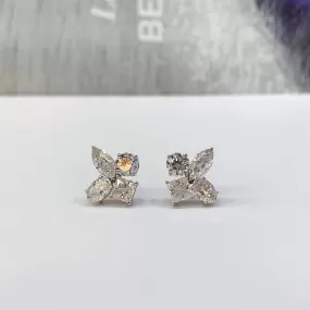 4-Shaped Moissanite Stud Earrings 18K