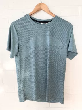 Lululemon Athletic Top Size Medium